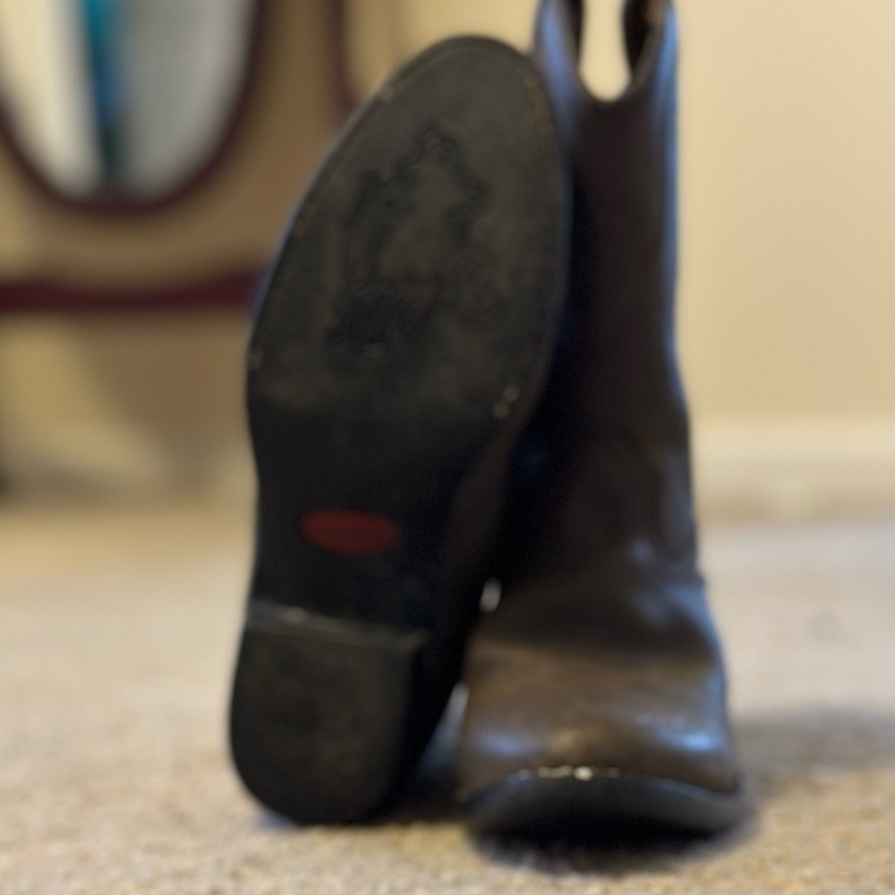 Little girls boots size2